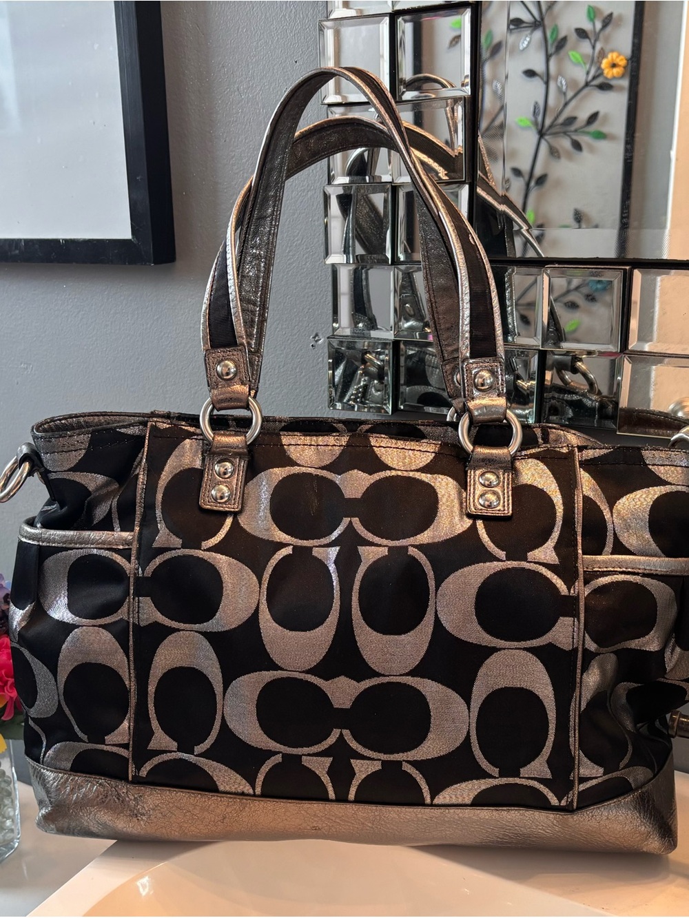 Coach Poppy Signature Sateen Tote Purse - Picture 4 of 6